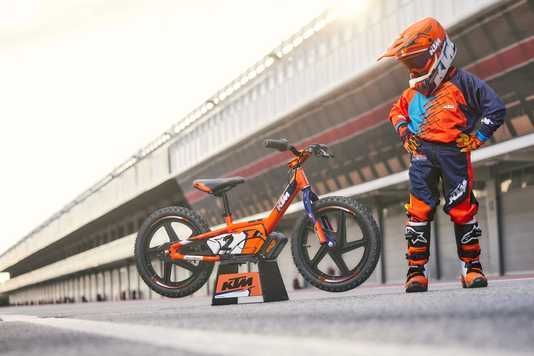 Купити KTM SX-E 1.12 в інтернет-магазині MOTOshop.UA
