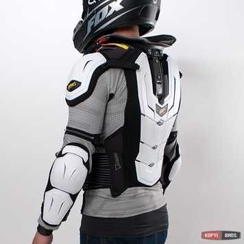 Купить LEATT Body Protector Adventure в интернет-магазине MOTOshop.UA